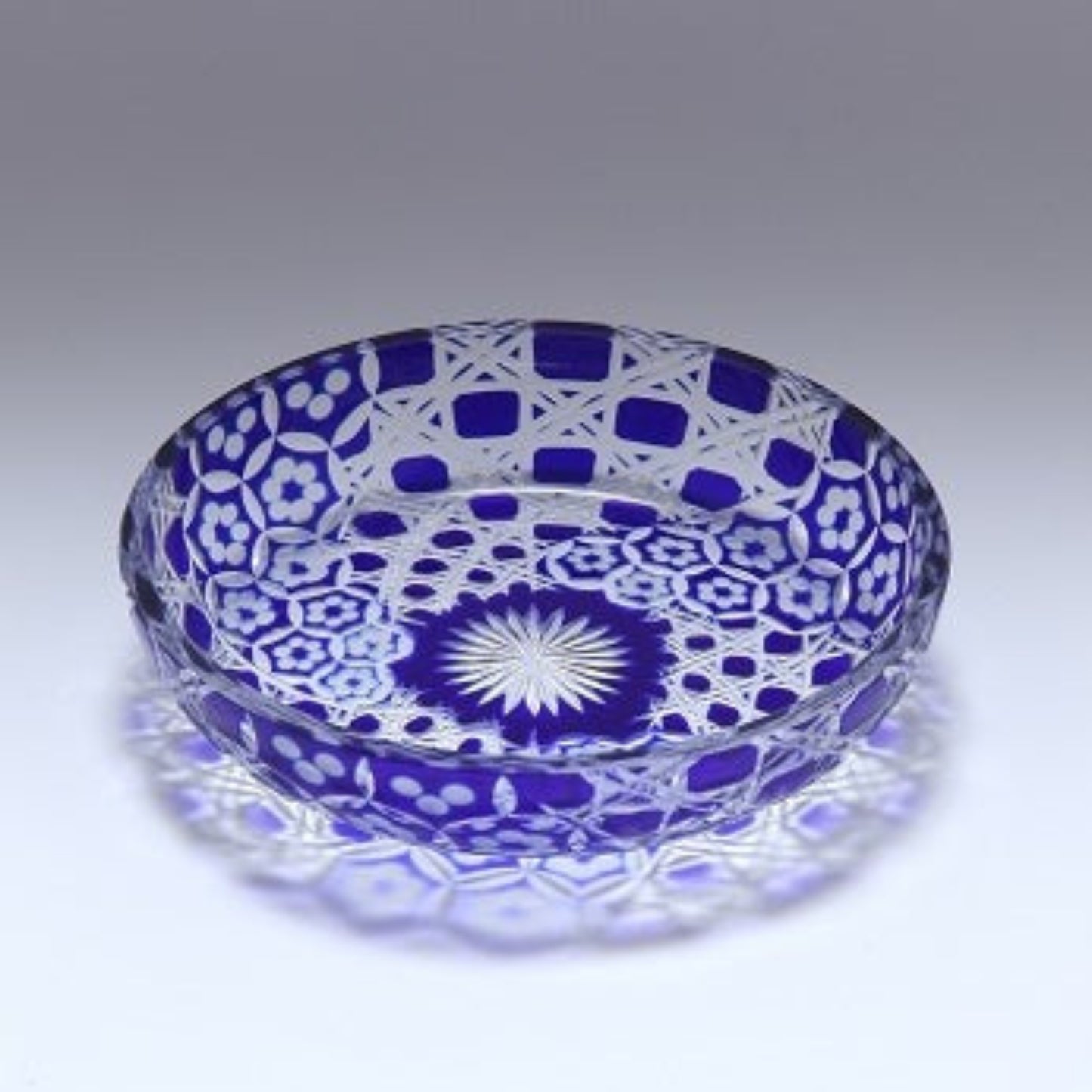 Nakakin Ikisai Kiriko Flat Plate Medium Treasures