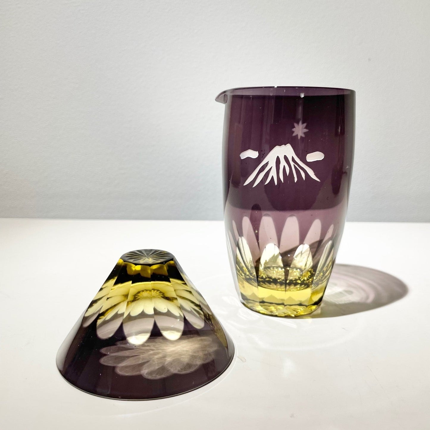 Suisai Kiriko Sake Cup (Inverted Mt. Fuji) / Fuji Silhouette Cold Sake Set